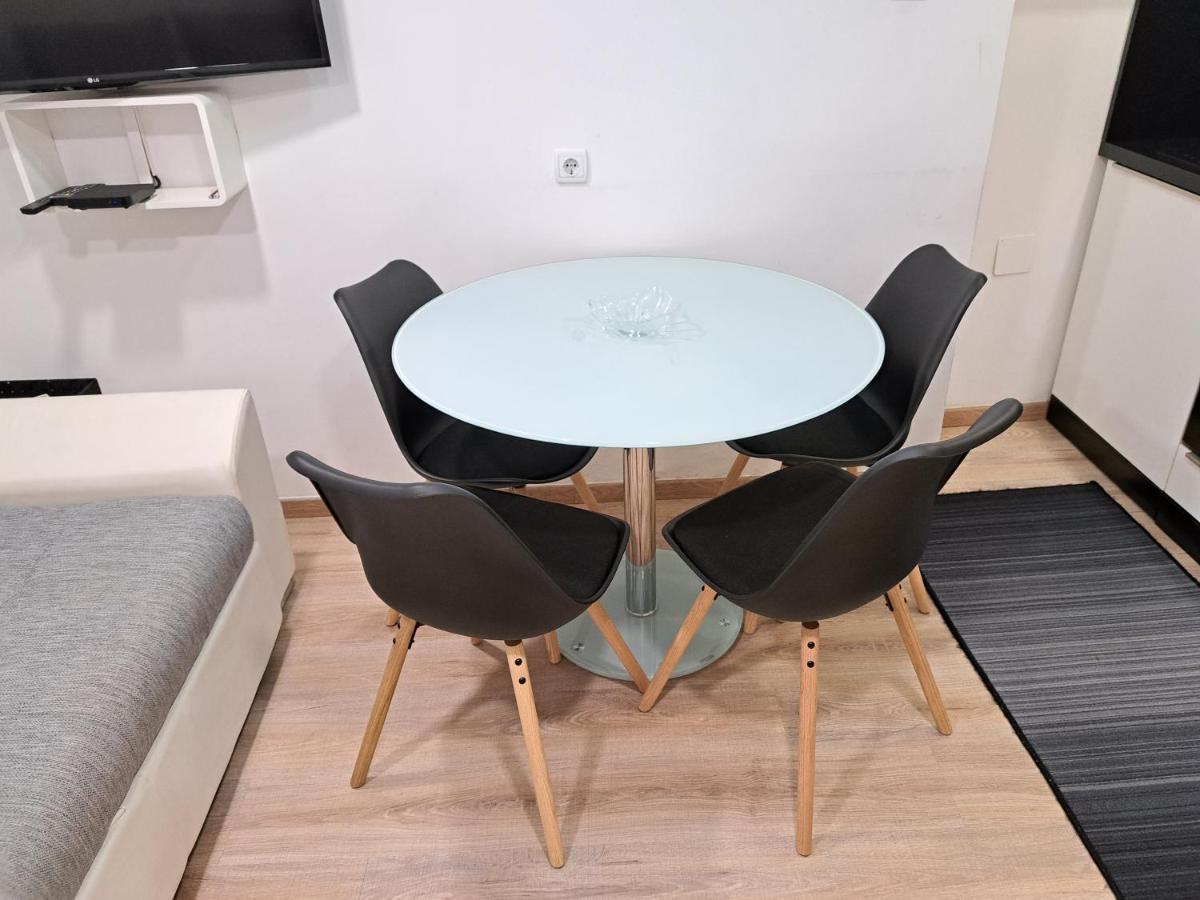 City & Sea Apartment كوبر المظهر الخارجي الصورة